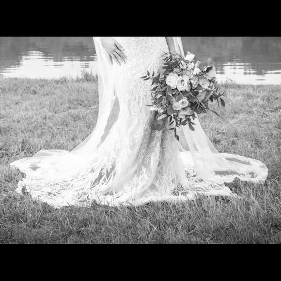 Bride Dress - Picture 5 of 5